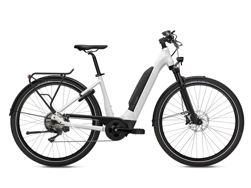 FLYER 22 Upstreet5 7.10